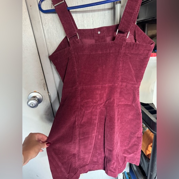 Burgundy Corduroy Button-Front Pinafore Dress - Picture 3 of 3
